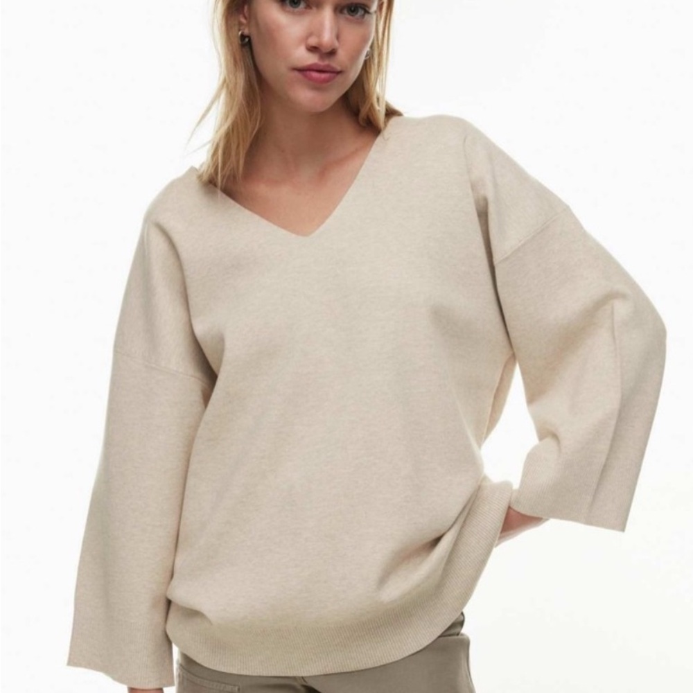 Aritzia Souvenir Sweater